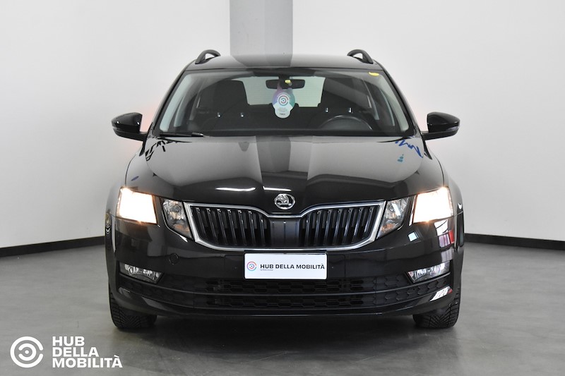 SKODA Octavia 1.5 DSG Wagon Executive G-Tec